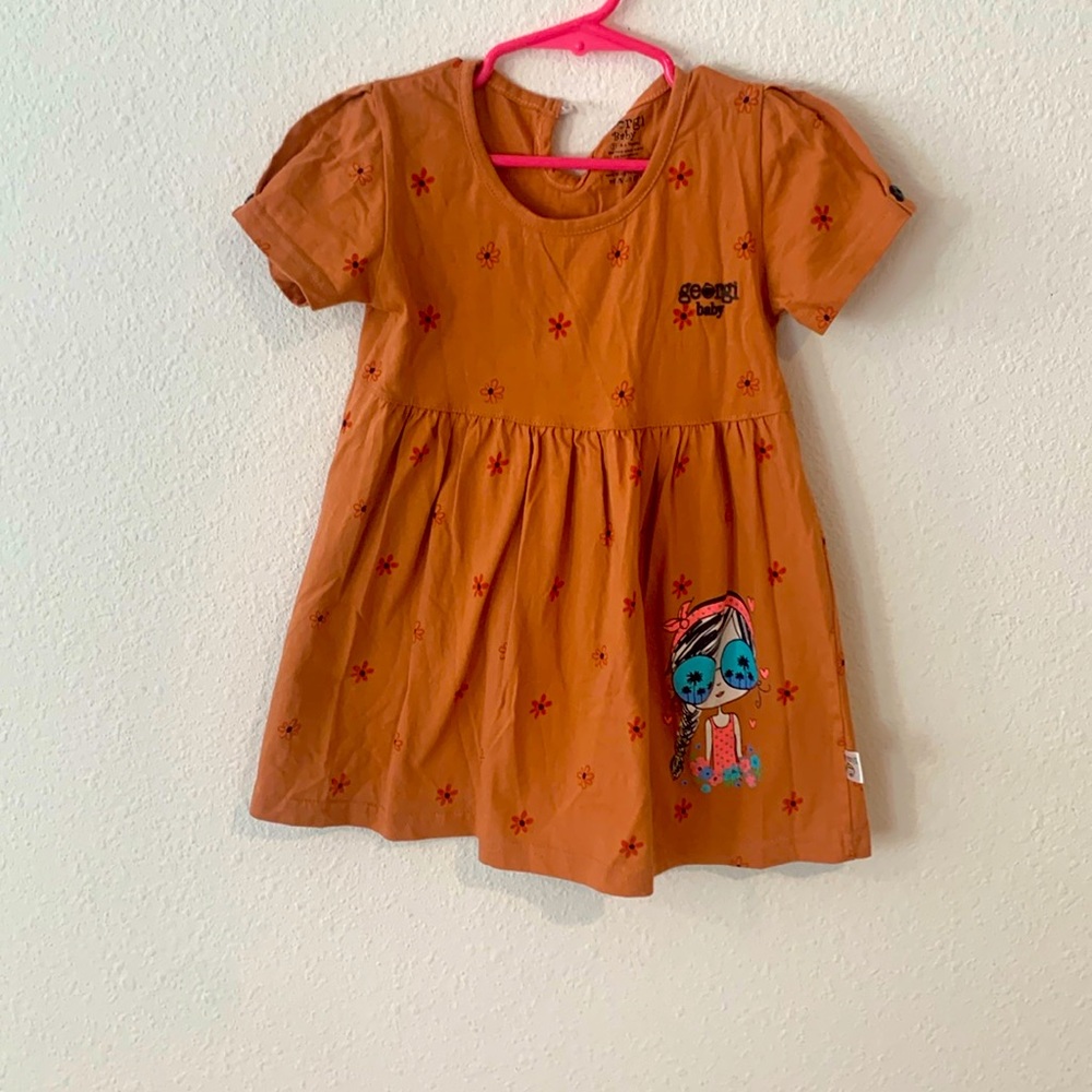 Kids 4 T dress unused excellent condition